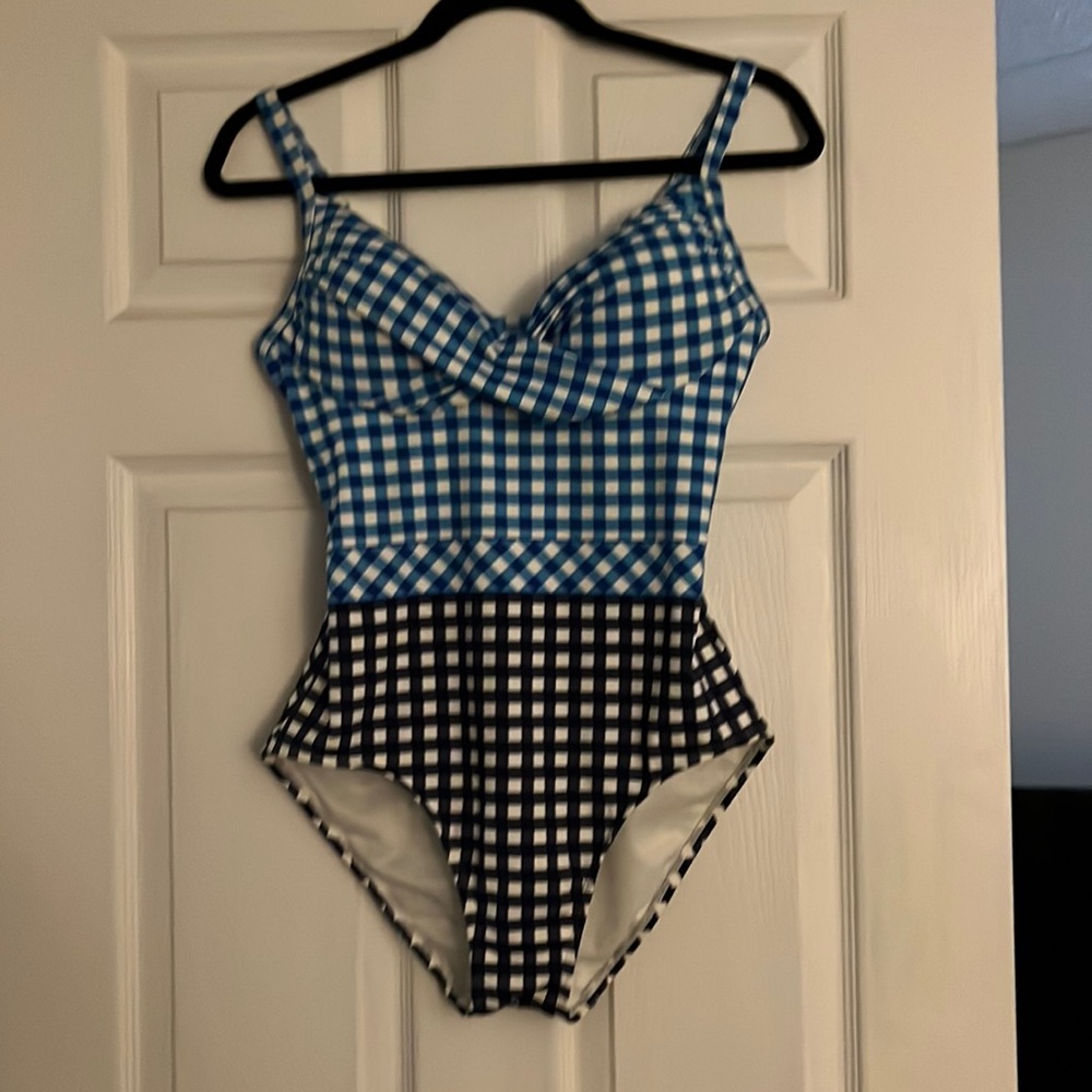 Blue and white Draper James swimsuit worn once to try on with out tags